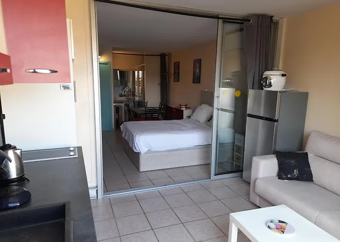 Appartement Village Naturiste Cap D Heliopolis D La Maison D'andreas *